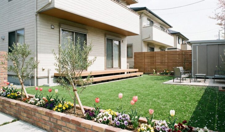 外構工事 冬メリット 春の庭