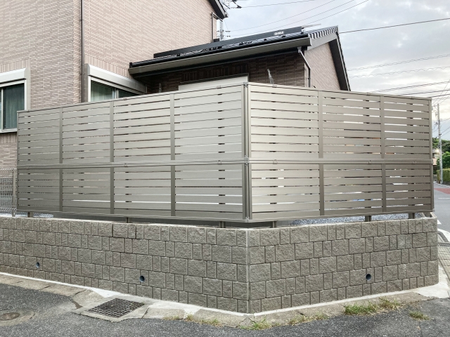 コラム：フェンス