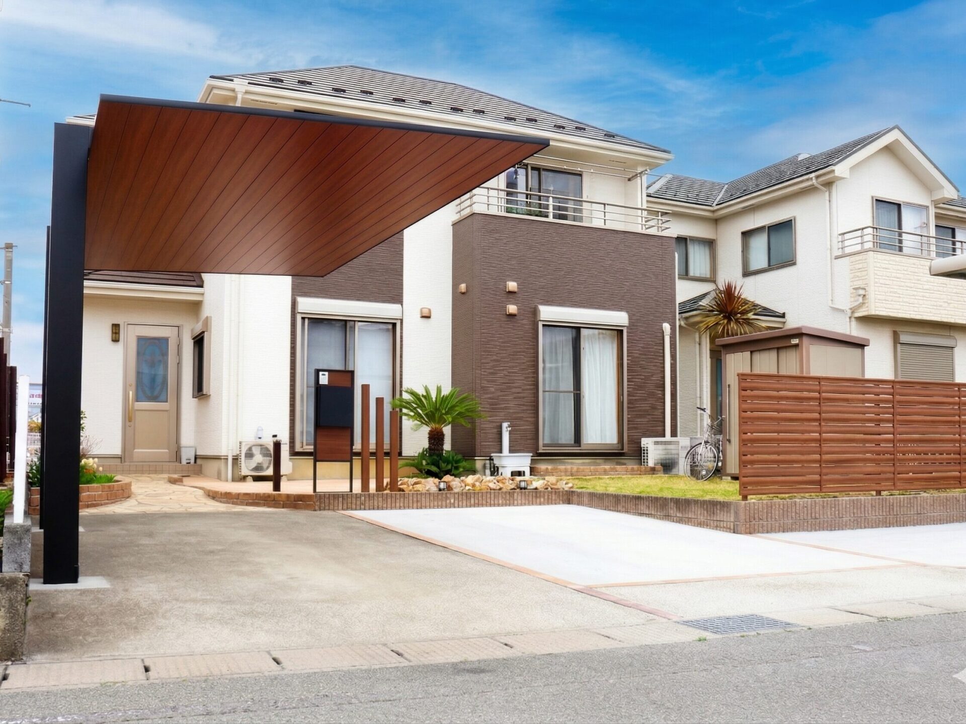 群馬県前橋市A様　木目調で統一感を出した温かみのある外構リフォーム アイチャッチ