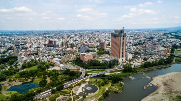 群馬県の住宅街 冬の空っ風や雹を考慮した外構計画 ガーデンラボ
